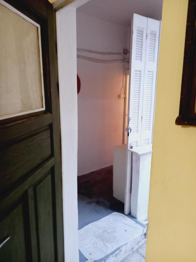 Στην Αυλή Της Ράχης Kalamata Exterior photo